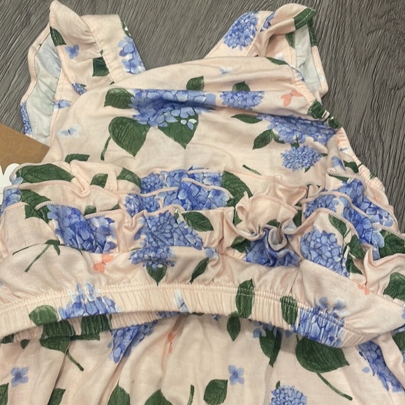 🆕 Angel Dear Hydrangea Bamboo Pinafore Top & Bloomer Set Size 12-18M G12 - Picture 4 of 8